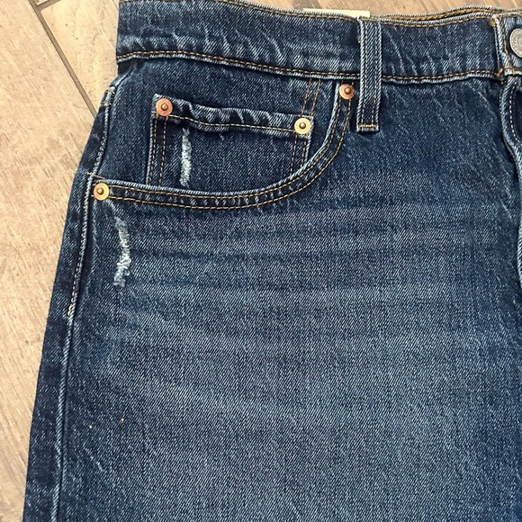 Levi's Women's Dark Blue Jean Shorts - Picture 2 of 8